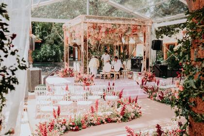 Mandap and Floral detail — Wedding decor — Alila Diwa Goa